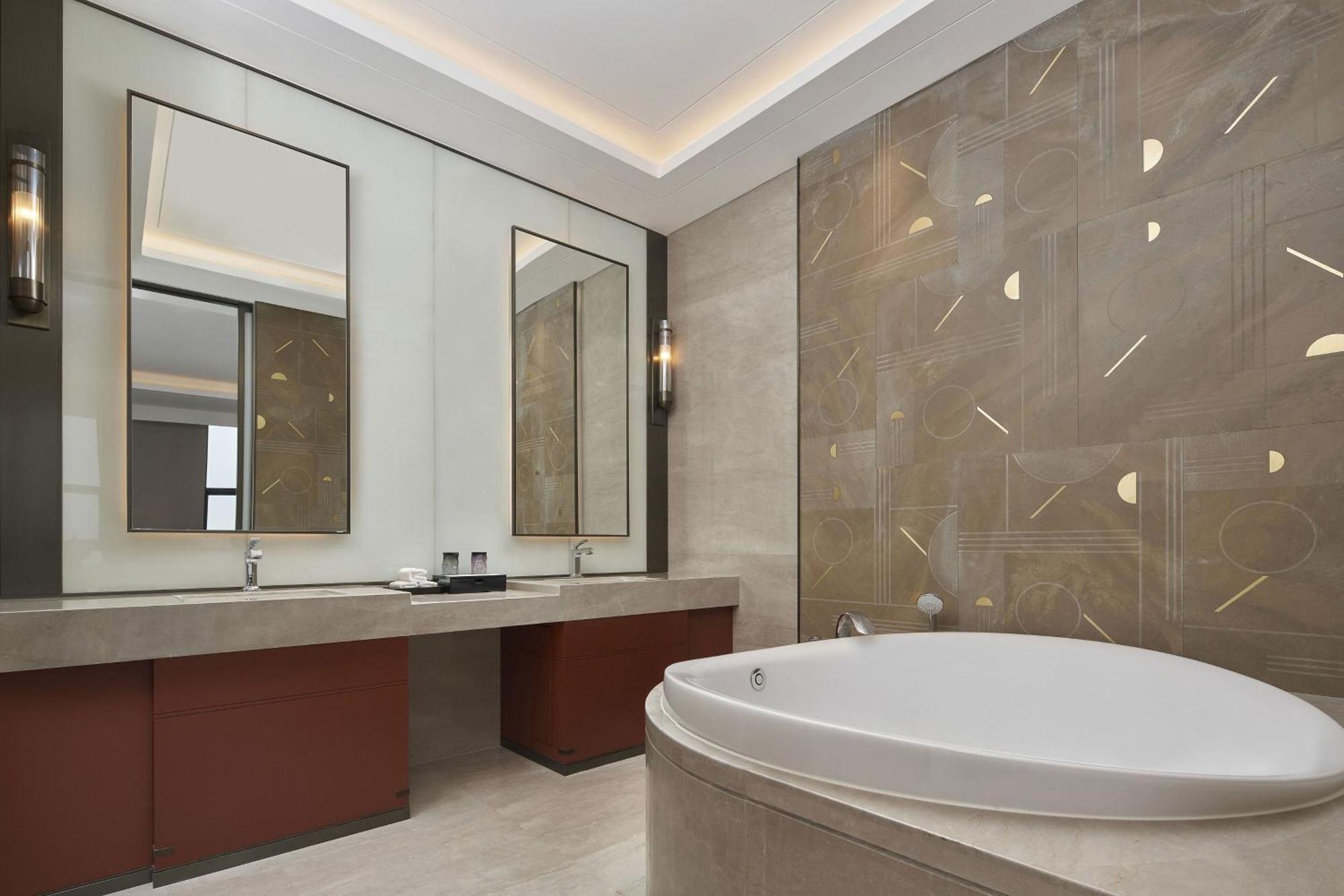 Four Points By Sheraton Guiyang, Huaxi Guiyang  Exterior foto
